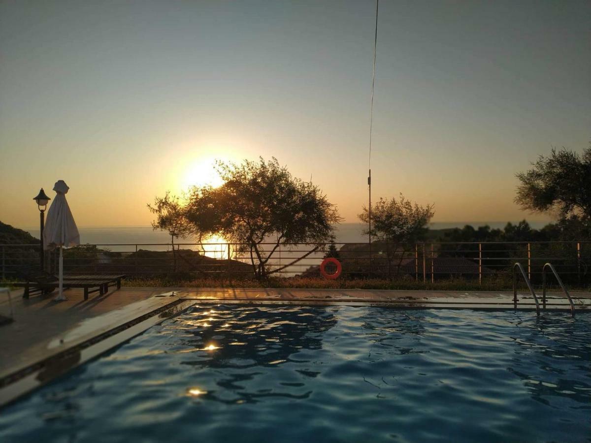Molivos Sunset Apartments Mithimna Dış mekan fotoğraf